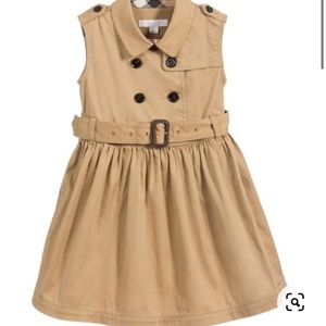 Burberry kids trench dress Size 7
